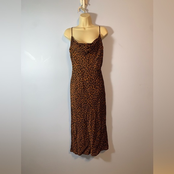 Good American cowl neck drape Leopard Print Satin Slip Dress Spaghetti straps 2 - Picture 5 of 9